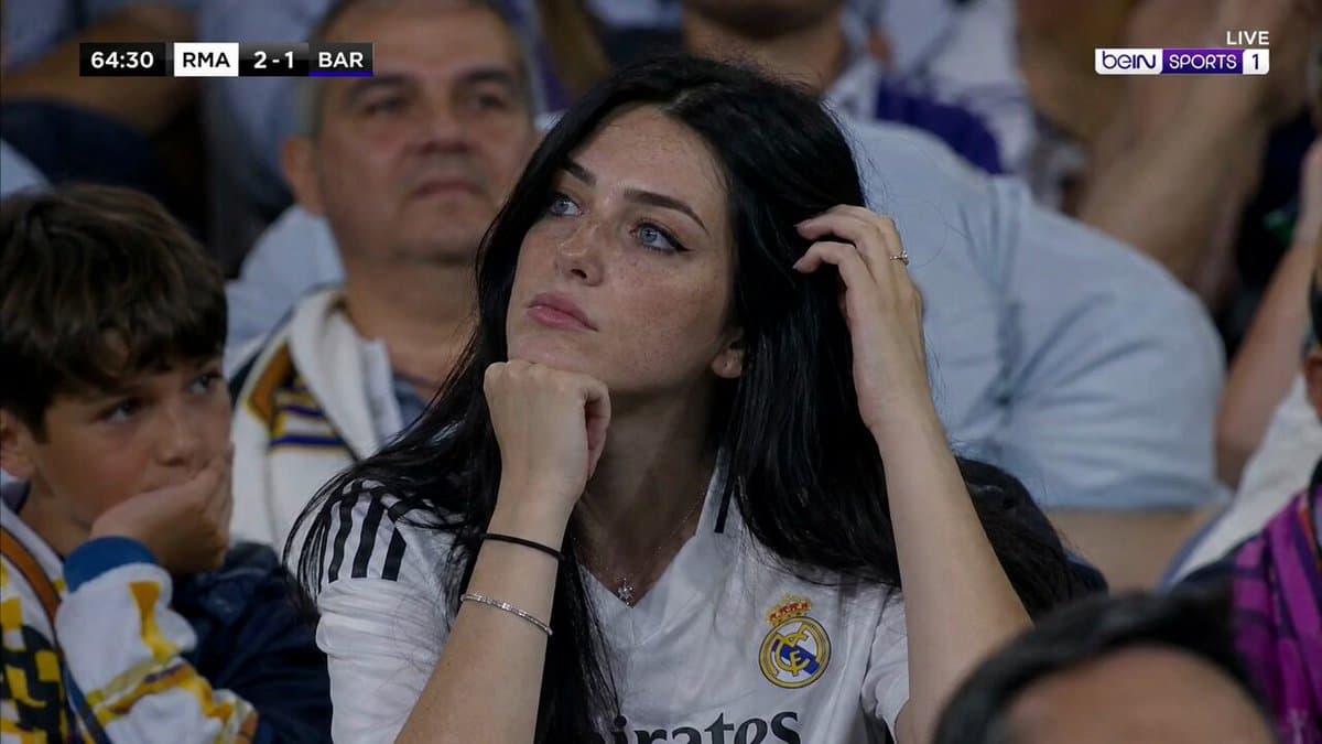 Poster frame: El Clasico fan broadcast shot in one Hailuo generation